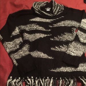 Venus Women’s Sweater